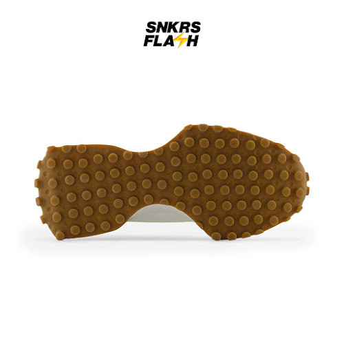 NEW BALANCE 327 Linen Sea Salt Gum Sepatu Sneakers Wanita - WS327NKD - Size 36.5