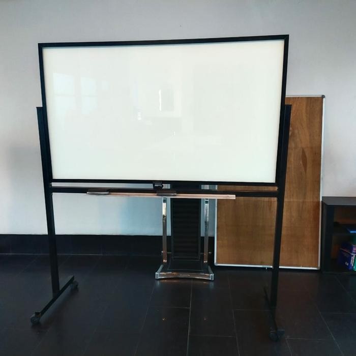 

Glassboard Standing 120x180 ( Kaki Roda )