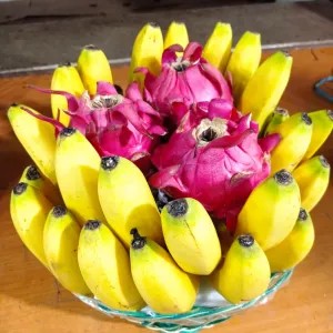

imlek parsel bulat pisang naga 1per pack