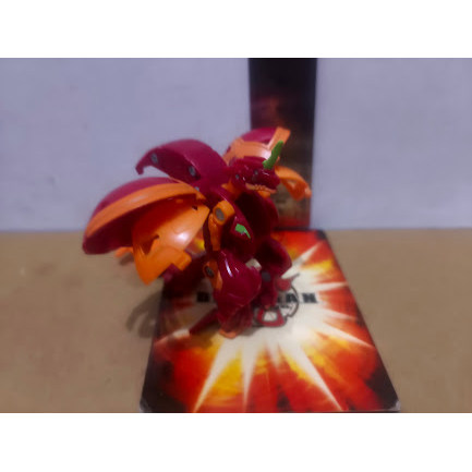 Bakugan B2 Pyrus Hyper Dragonoid Ori Spin Master (Minus)