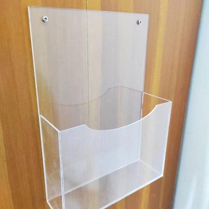 

Terlaris! Tempat Brosur A5 Model Gantung/Dinding