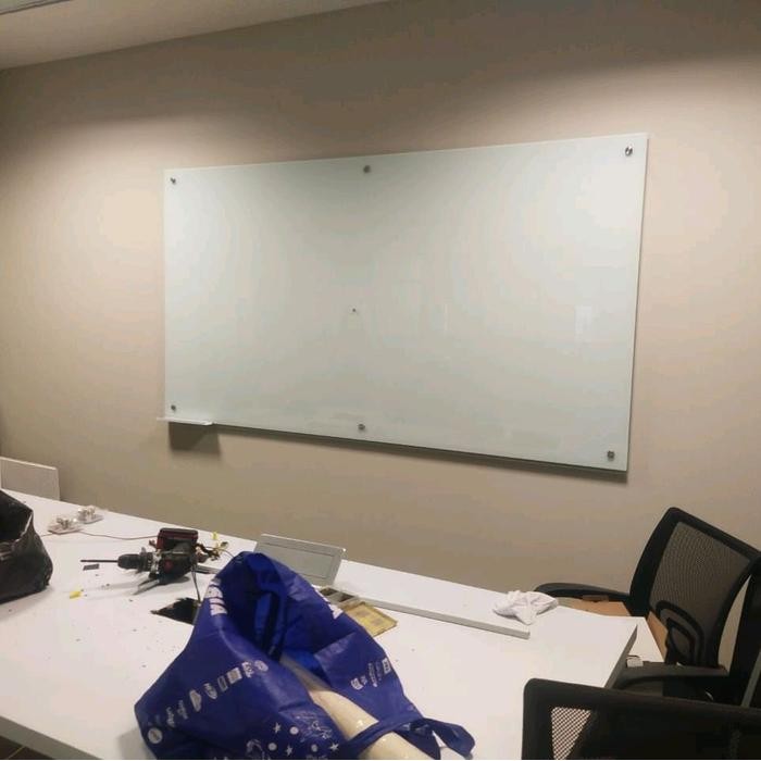 

Glassboard Magnetik uk.120x200cm / Papan Tulis Kaca