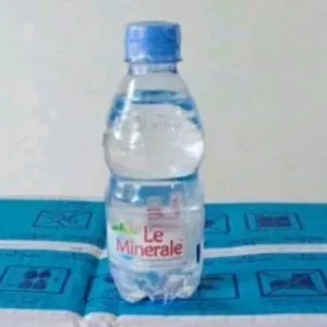 Le mineral 330ml (Pcs) 330ml