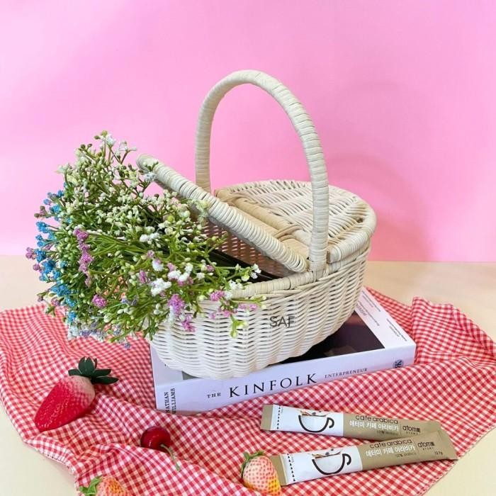 Kerajang Piknik Oval Anyaman Rotan Asli Saf - Properti Foto