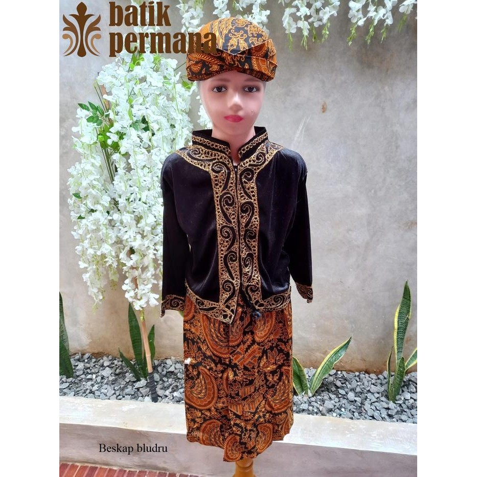 Pilihan- Baju Adat Jawa Tengah Kota Solo Anak Anak