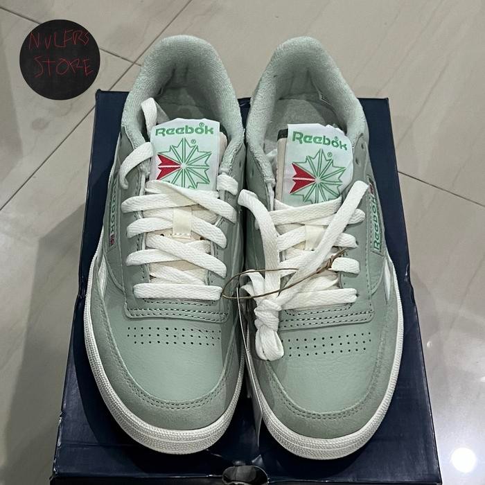 BARU Reebok Club C Revenge Vintage 100% Original