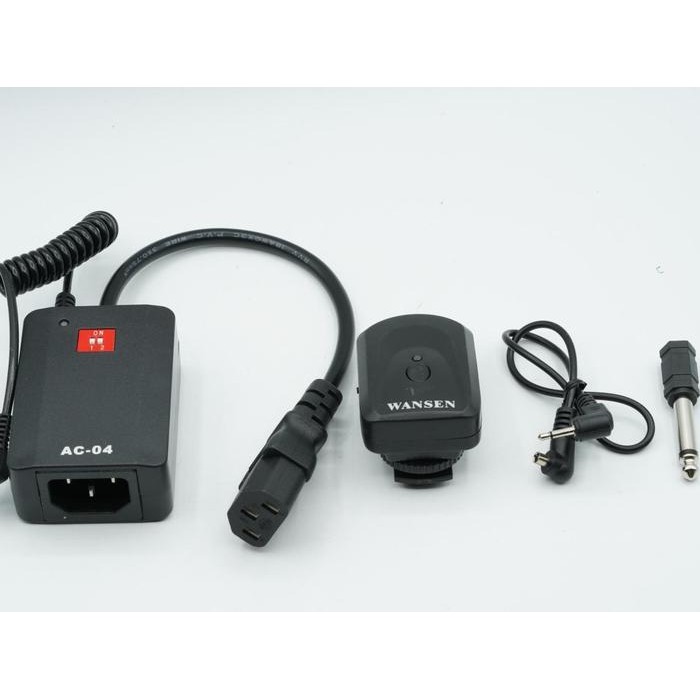 FM Radio Trigger Wireless AC-04 Digital Radio Studio Speedlite AC - 04 FM Radio Trigger Wireless