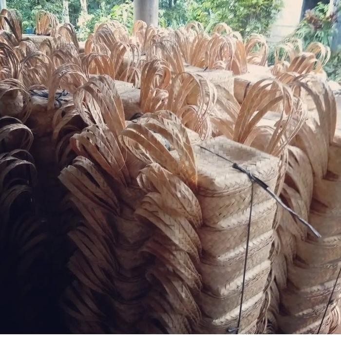 Besekraf - Besek bambu jinjing 25x25 cm Besek hampers tangkai