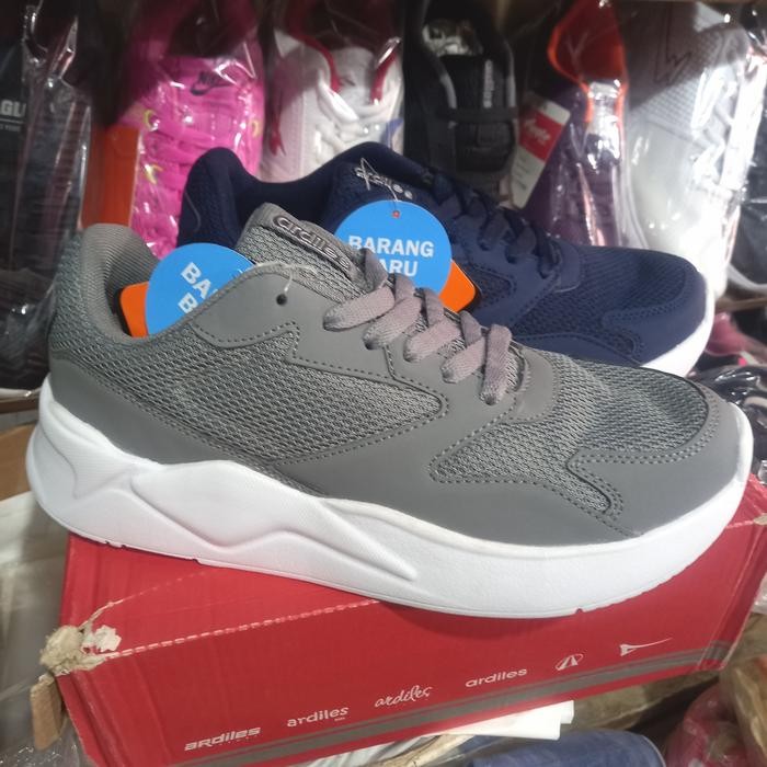BARU sepatu sneakers wanita abu-abu Ardiles spokat jj original