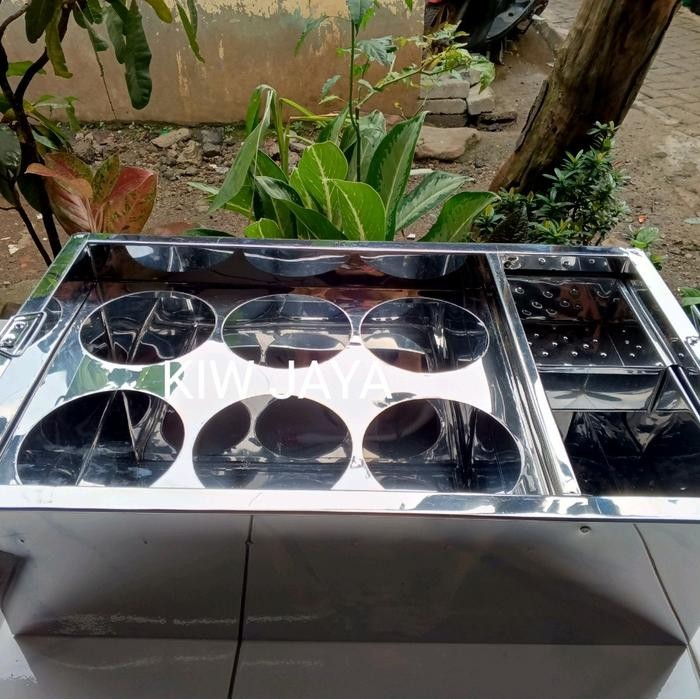 

Dandang Mie Kocok Kotah Kotak Uk60Cm Lubang 6 Plus Kuah Tempat Tetelan Stainless