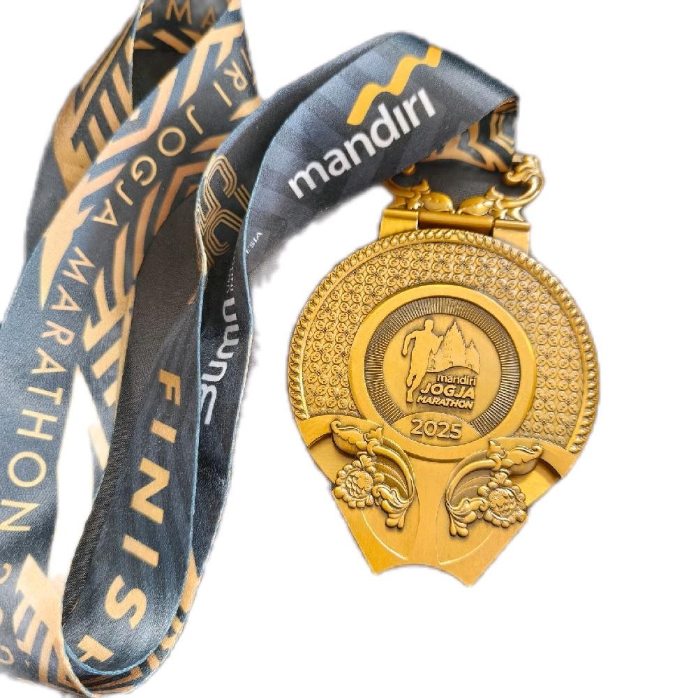 Medali Finisher Event Lari Running 2025 - Medali Lari Half Marathon HM Event Running - Medal Lari Or
