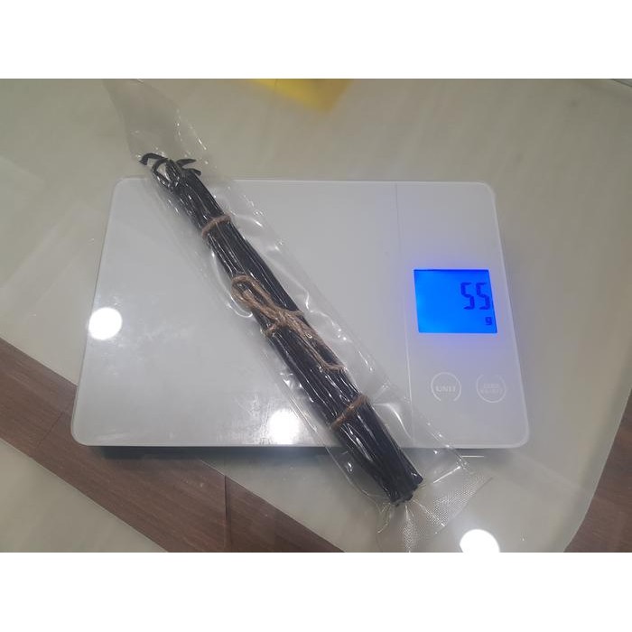 

vanilla beans grade A 18cm up 55 gram