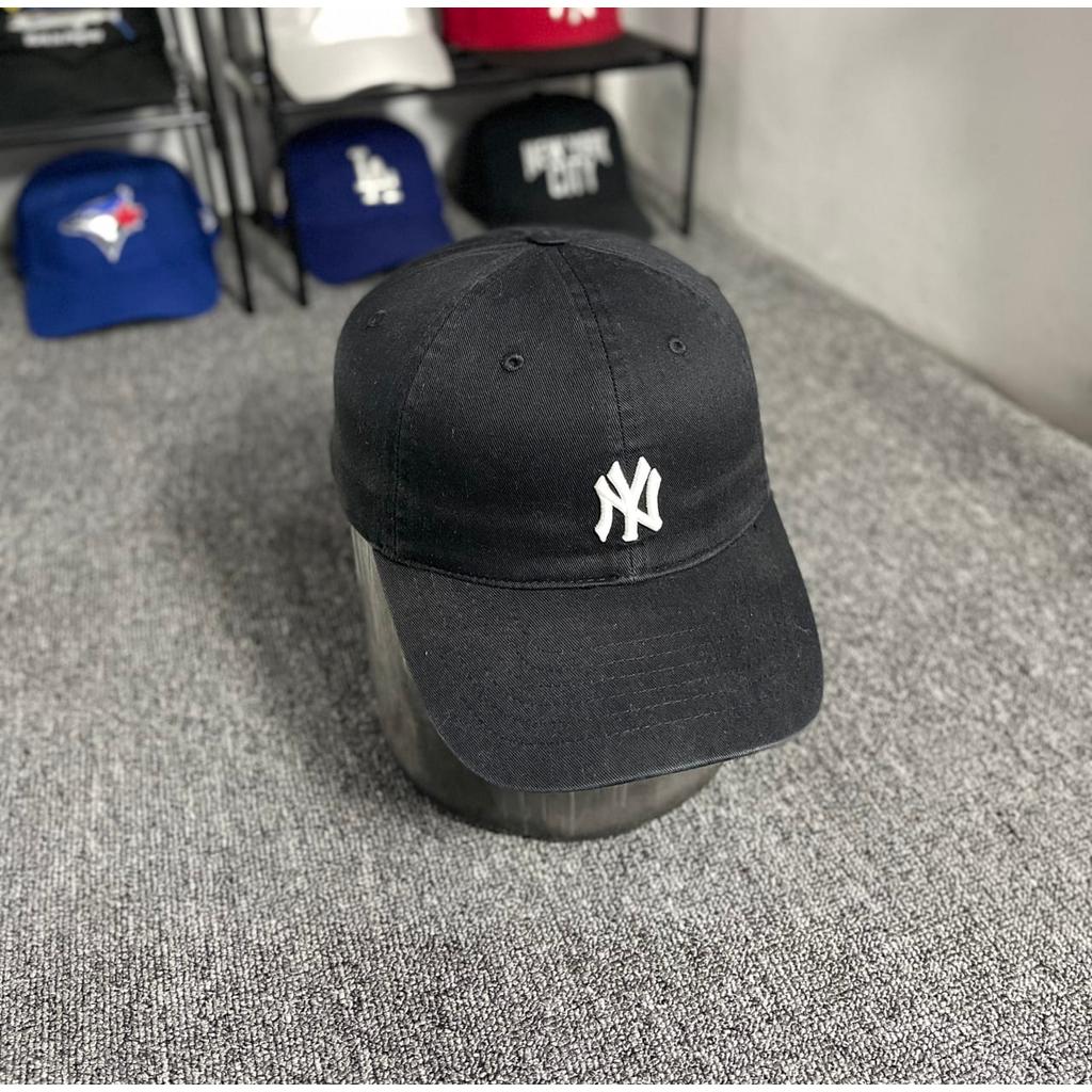 Topi NY Black MLB Setelan Logo Kecil Authentic Cap