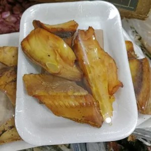 Ikan pari asap