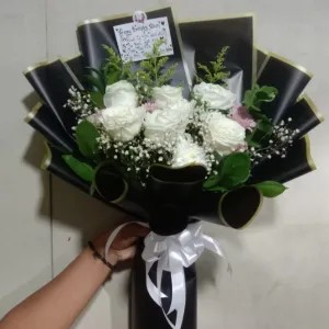 buket bunga asli mawar putih