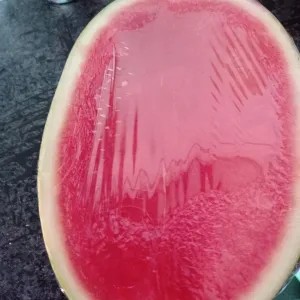 SEMANGKA non biji (1/2 BUAH)