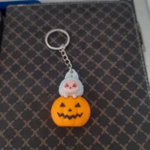 gantungan kunci / tas - labubu helloween
