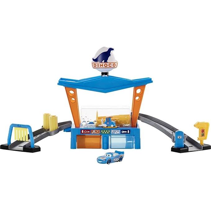 Mattel Disney and Pixar Cars Dinoco Car Wash Playset with Pitty