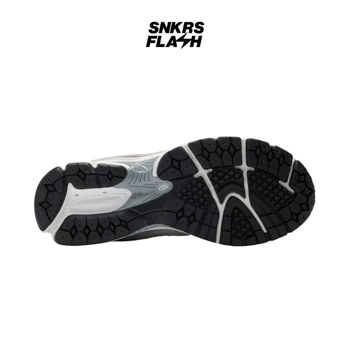 NEW BALANCE 2002R Steel Grey Orca Sepatu Sneakers Unisex - M2002RST - Size 40.5