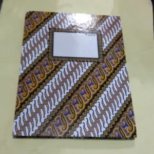 Buku Kuarto Batik isi 100