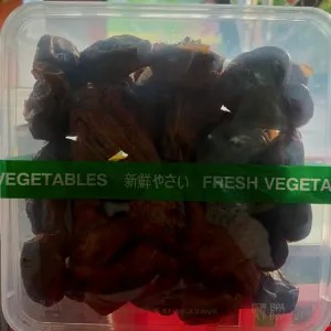 kurma mesir golden valley kemasan +-1 kg 1000g