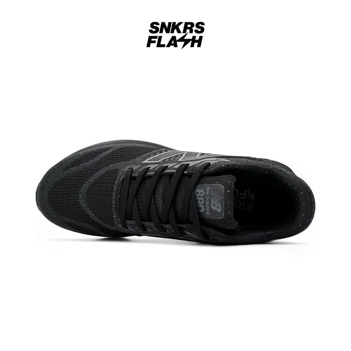 NEW BALANCE 880 Triple Black Sepatu Lari Pria - M880K15 - Size 45