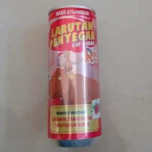 Larutan Penyegar Cap Badak Anak Strawberry 238ml