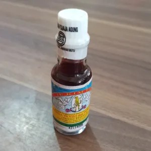 VANILI CAIR IE KIM TIE