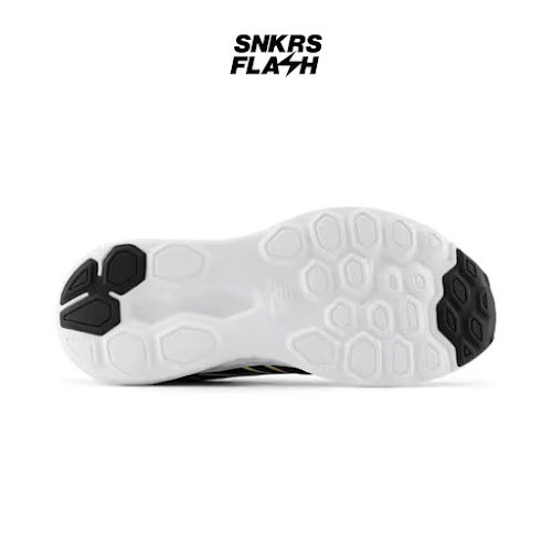 NEW BALANCE 411 V3 Black Purple Sepatu Lari Pria  - W411RC3 - Size 36.5