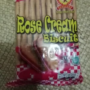 rose cream biskuit