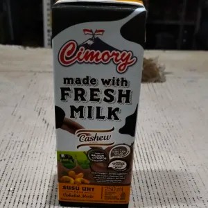 CIMORY UHT CASHEW 250ML / Susu 250ml