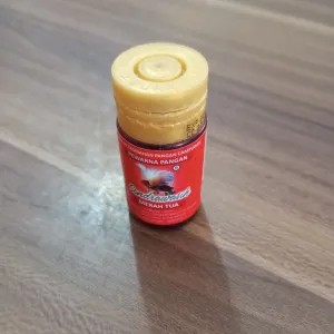 CENDRAWASIH KUNING MERAH TUA