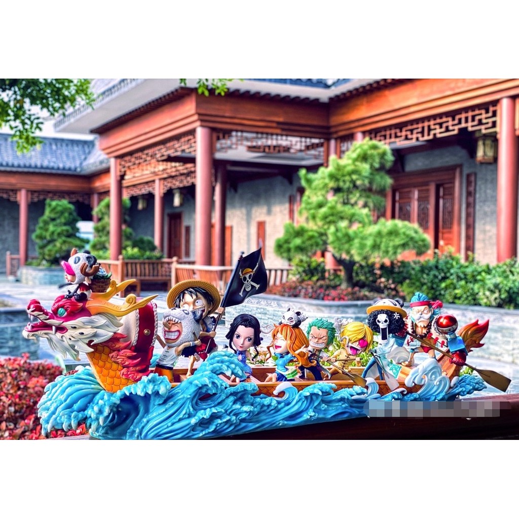 LIMITED EDITION Action Figure One Piece Mugiwara Crew on Dragon Boat Festival Design LARGE SIZE With