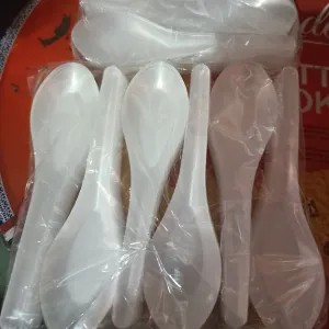 Sendok bebek plastik 1 ikat isi 2lusin