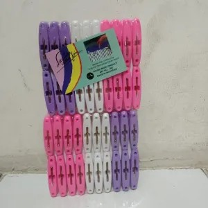 Gantungan baju biasa