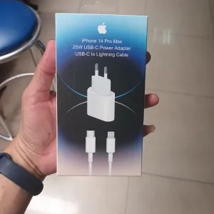 charger iphone 14promax 25watt type c to iphone