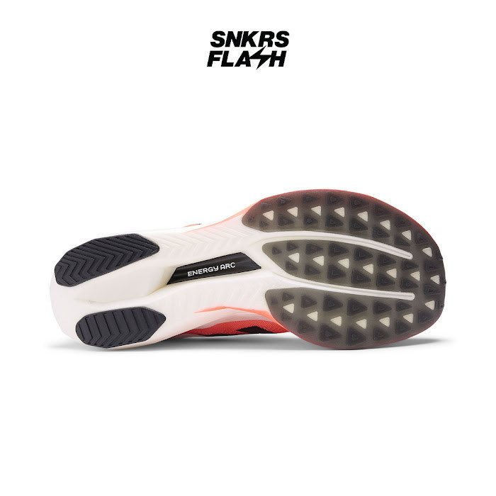 NEW BALANCE Fuelcell Supercomp Elite V5 Urgent Red Sepatu Lari Wanita - WRCELLR5 - Size 38