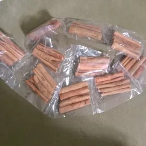 Kayu Manis 1 Renceng (10 bungkus)