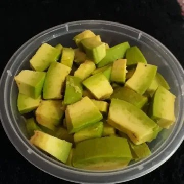 apukat potong