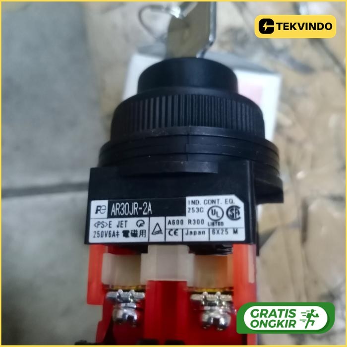 selector switch idec AR30JR-2A