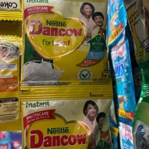 Susu dancow putih