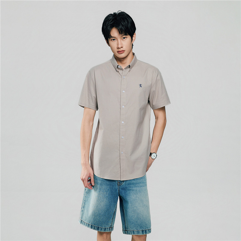 Giordano Men's Short Sleeve Mini Lion Shirt 0104638305