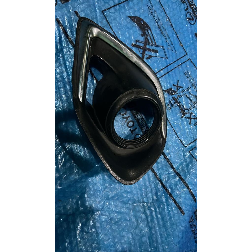 Cover Foglamp Outlander 2015 Original