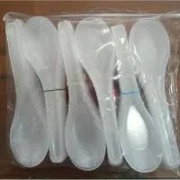 sendok makan plastik bebek bening 1 pack