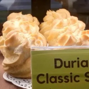 Durian Classic Soes Belah Doeren 6per pack