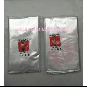 Plastik PP wayang 18 x 30 dan 18 x 35 / 03