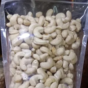kacang mede Sulawesi