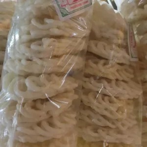 kerupuk kaleng lingkar putih/bks