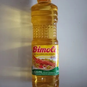 Minyak Bimoli 620ml