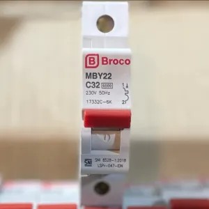 mcb broco 32A